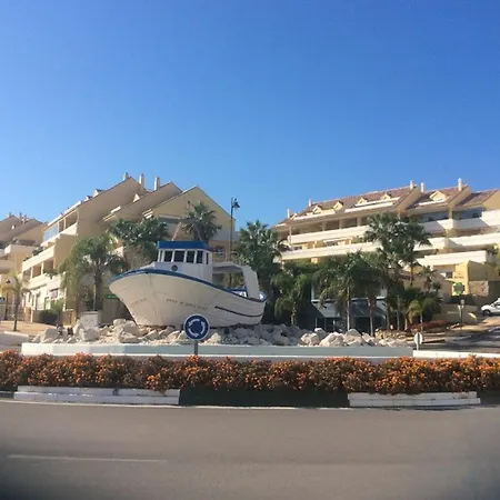 Intermobiliaria - Puerto Alto B3 11 * Εστεπόνα